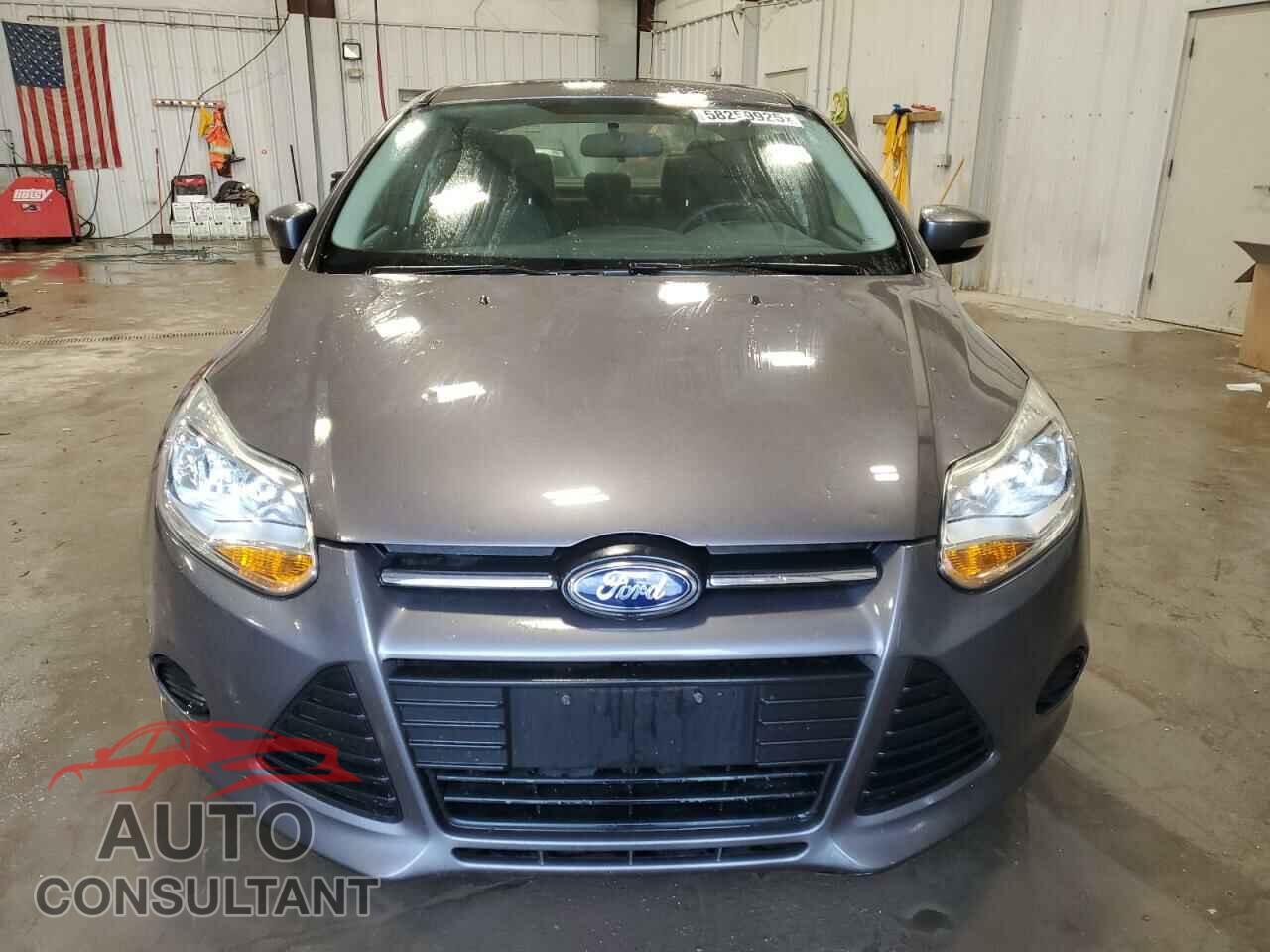 FORD FOCUS 2014 - 1FADP3F25EL379595