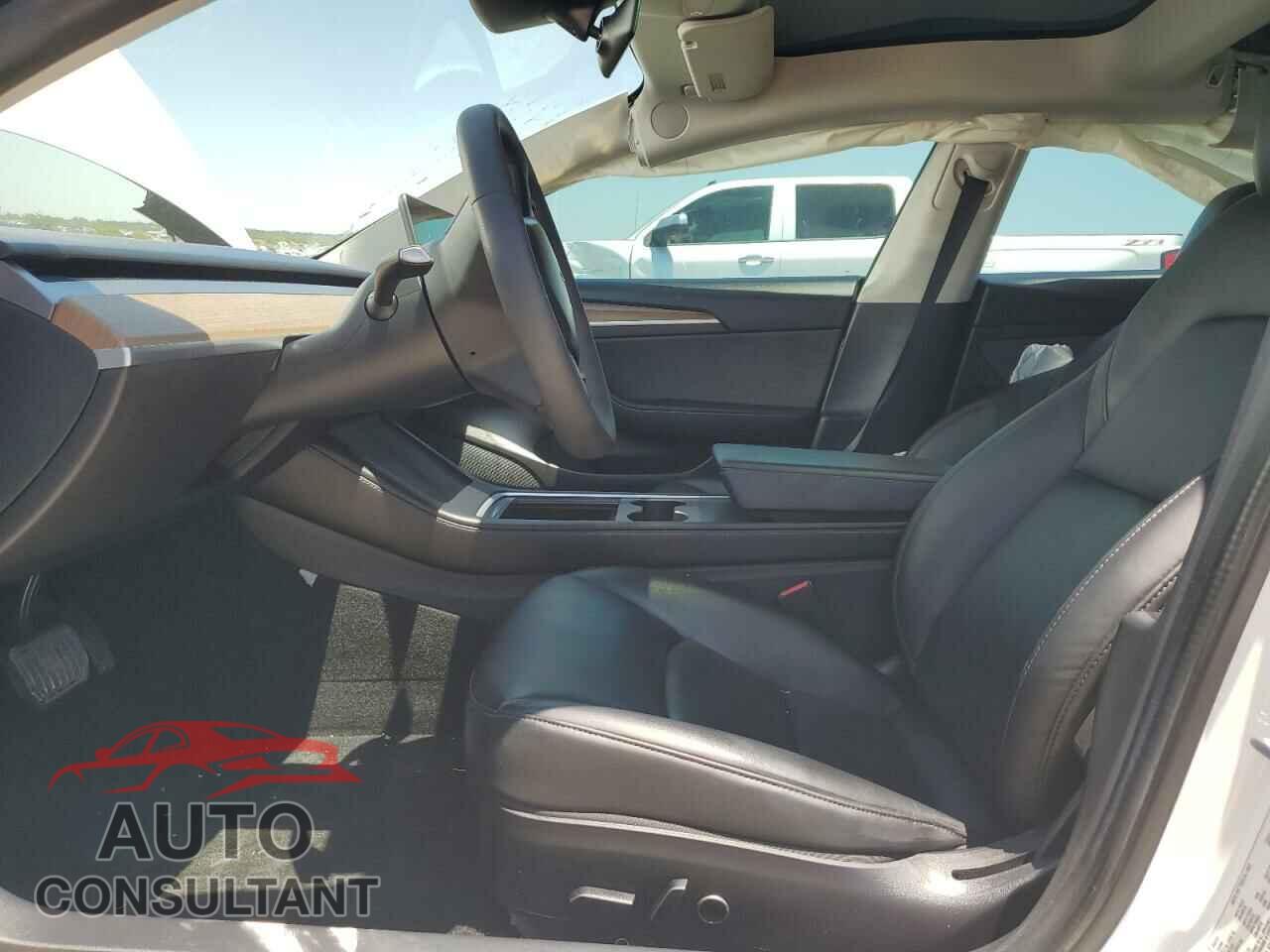 TESLA MODEL 3 2021 - 5YJ3E1EA0MF060745