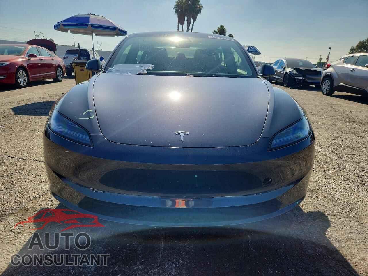 TESLA MODEL 3 2024 - 5YJ3E1EA0RF868715