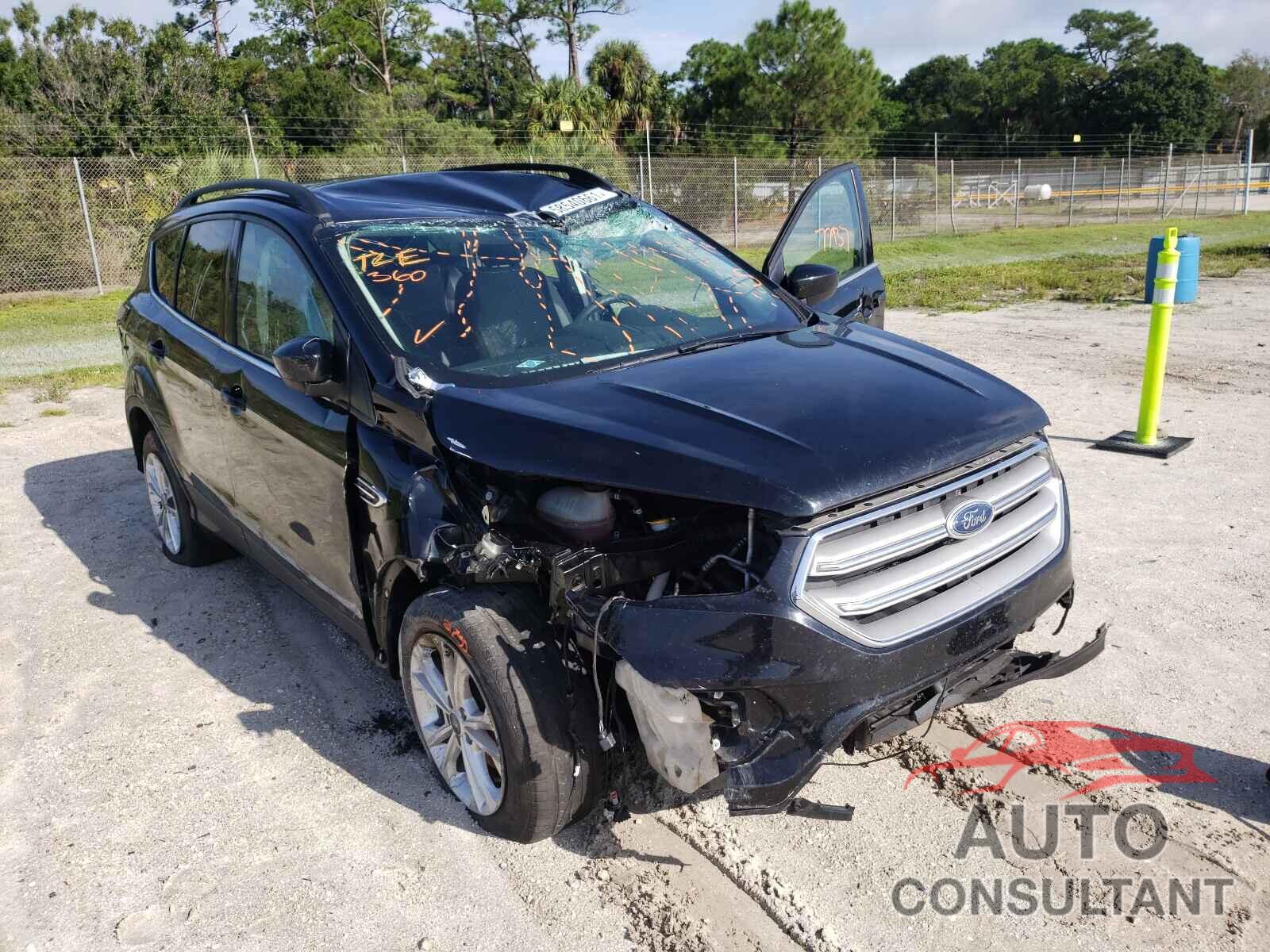FORD ESCAPE 2018 - 1FMCU0GDXJUB75095