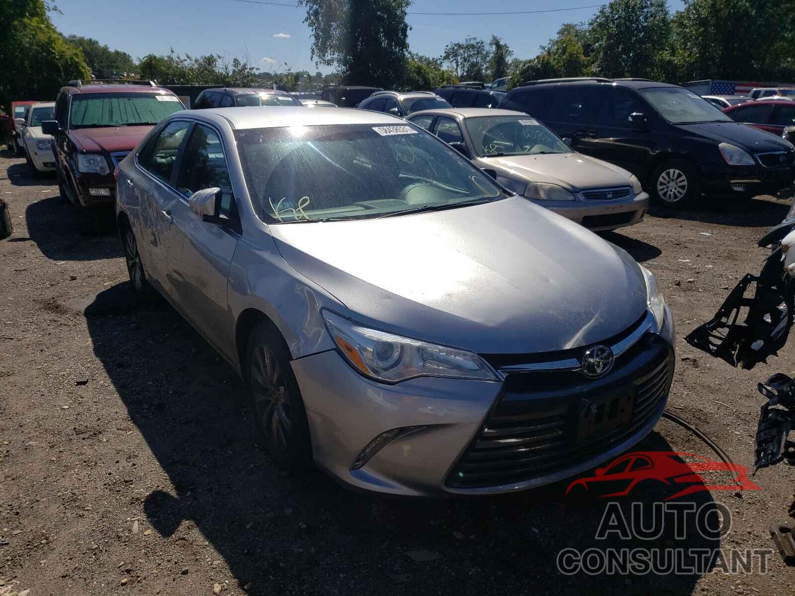 TOYOTA CAMRY 2016 - 4T4BF1FK3GR532711