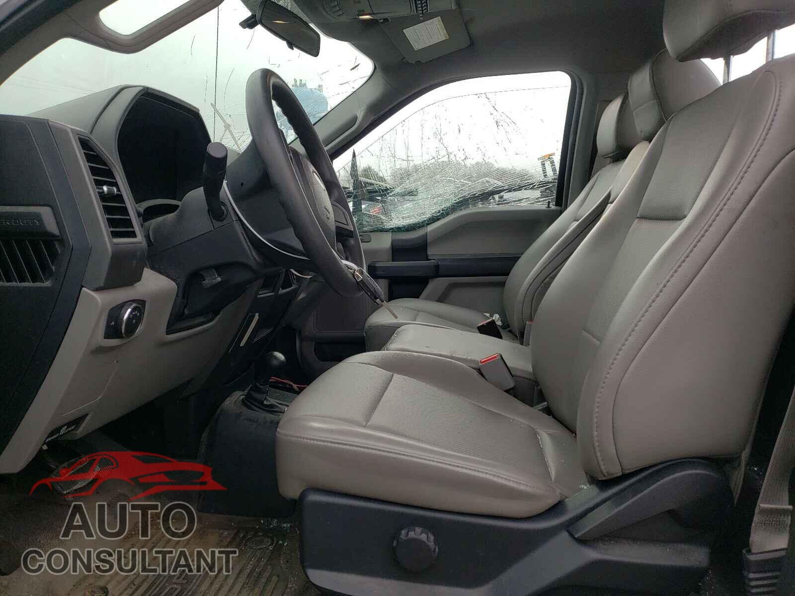 FORD F250 2017 - 1FTBF2B66HEE99759