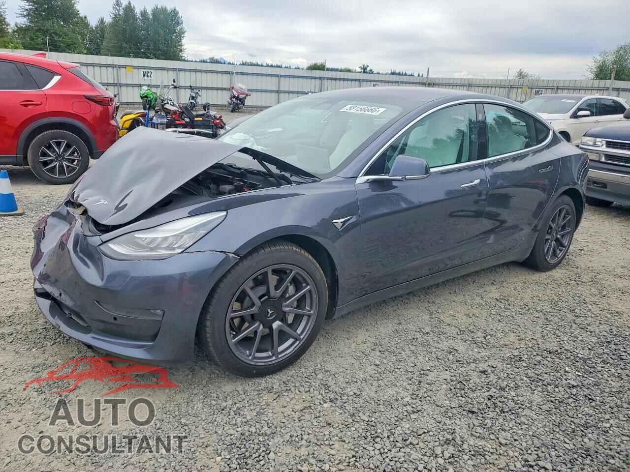 TESLA MODEL 3 2018 - 5YJ3E1EB0JF183935
