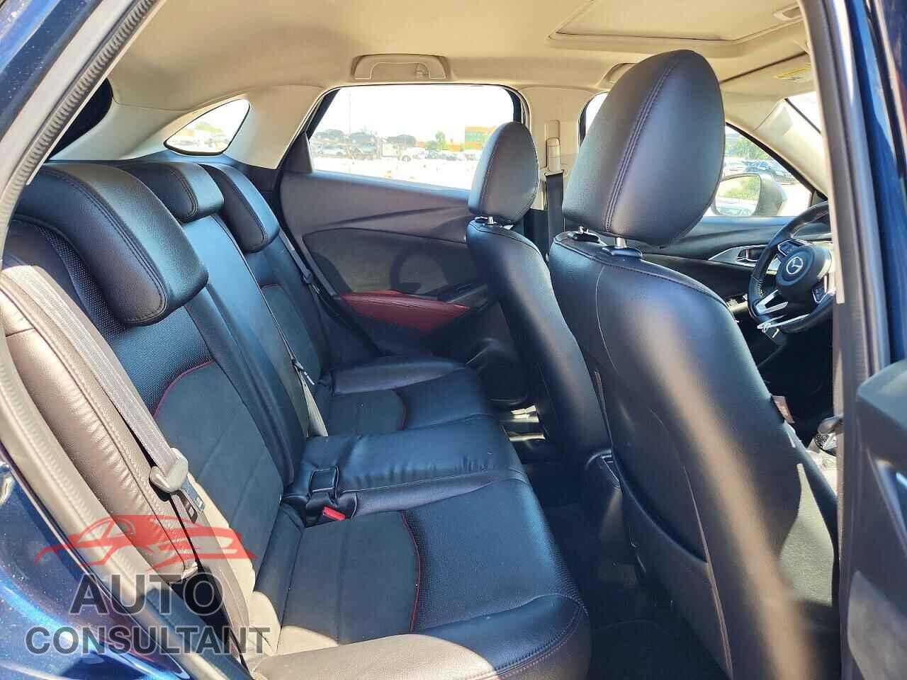 MAZDA CX-3 2018 - JM1DKFD70J0312925