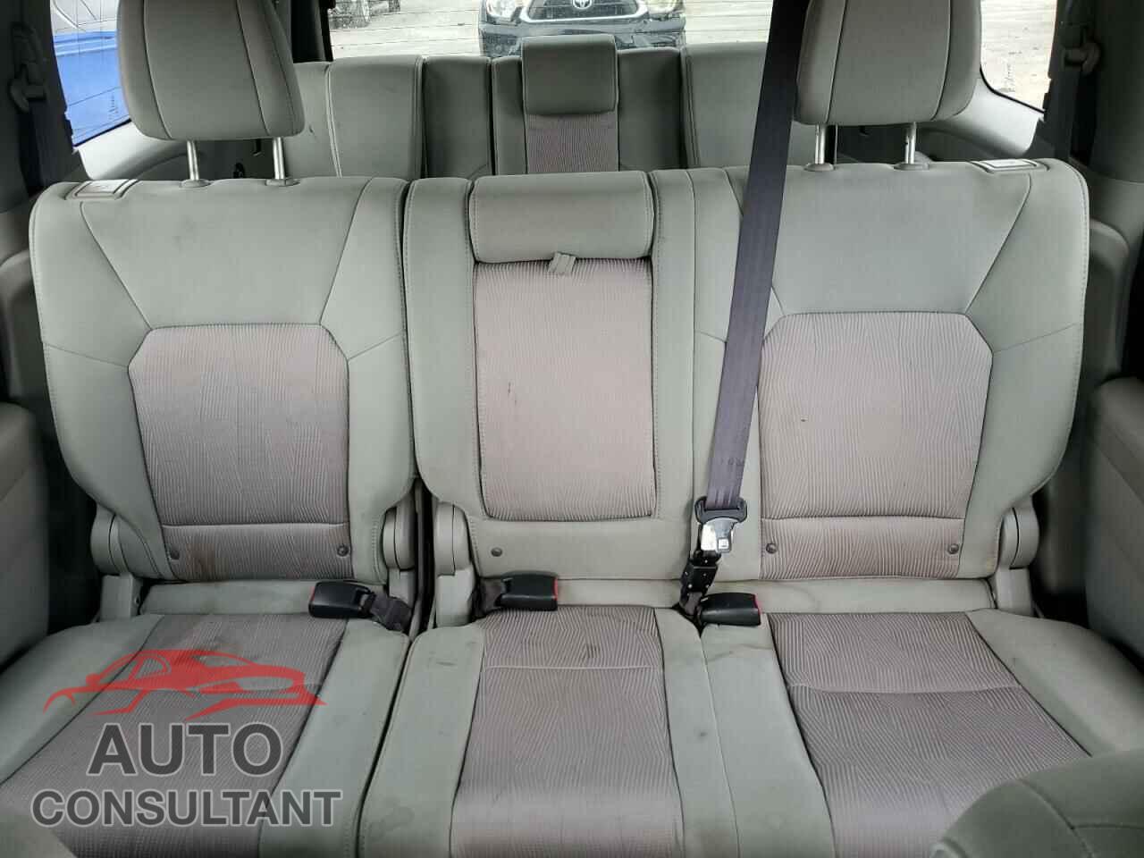 HONDA PILOT 2013 - 5FNYF3H48DB014584
