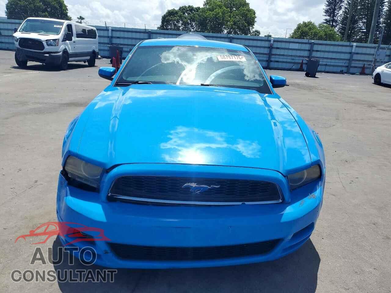 FORD MUSTANG 2013 - 1ZVBP8AM4D5241134
