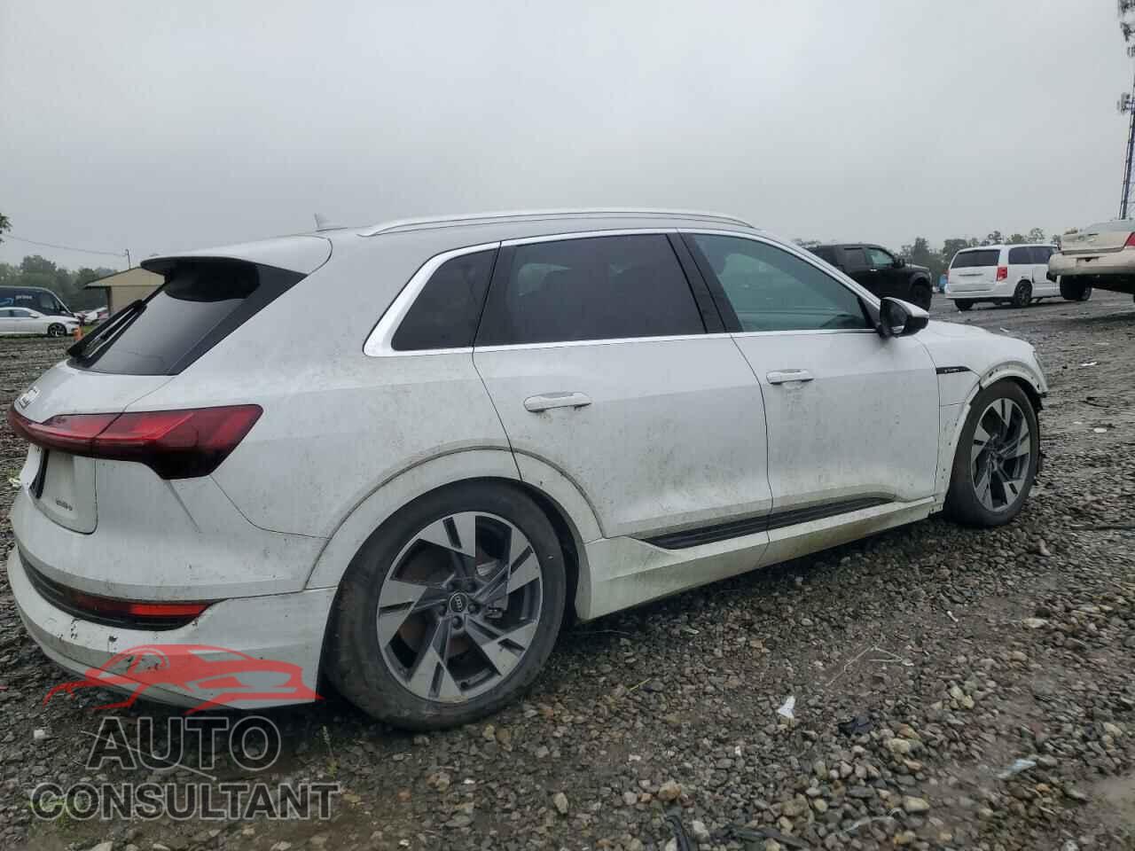 AUDI E-TRON 2021 - WA1AAAGE2MB037094