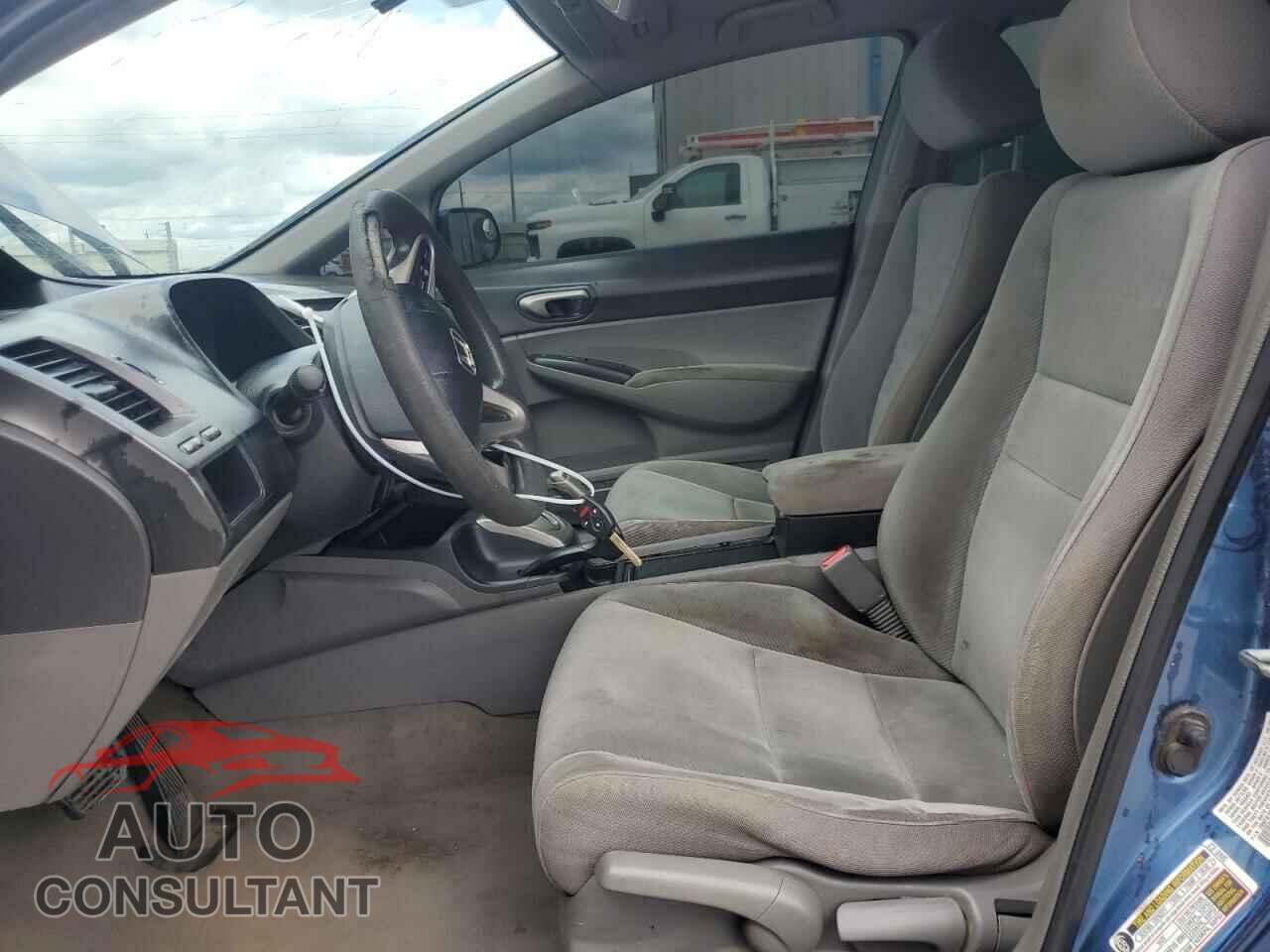 HONDA CIVIC 2009 - 19XFA16599E034104