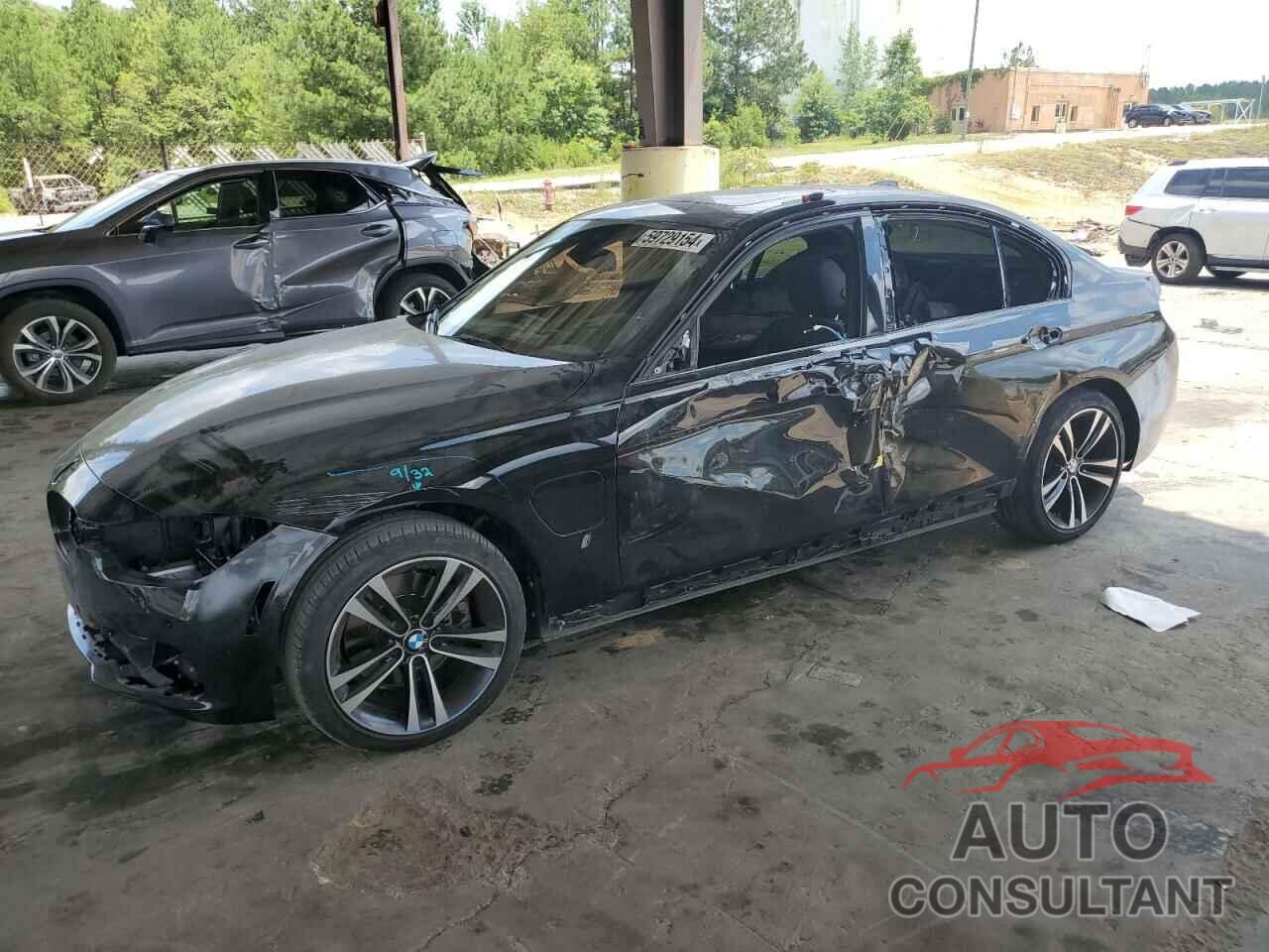 BMW 3 SERIES 2018 - WBA8E1C58JA159679