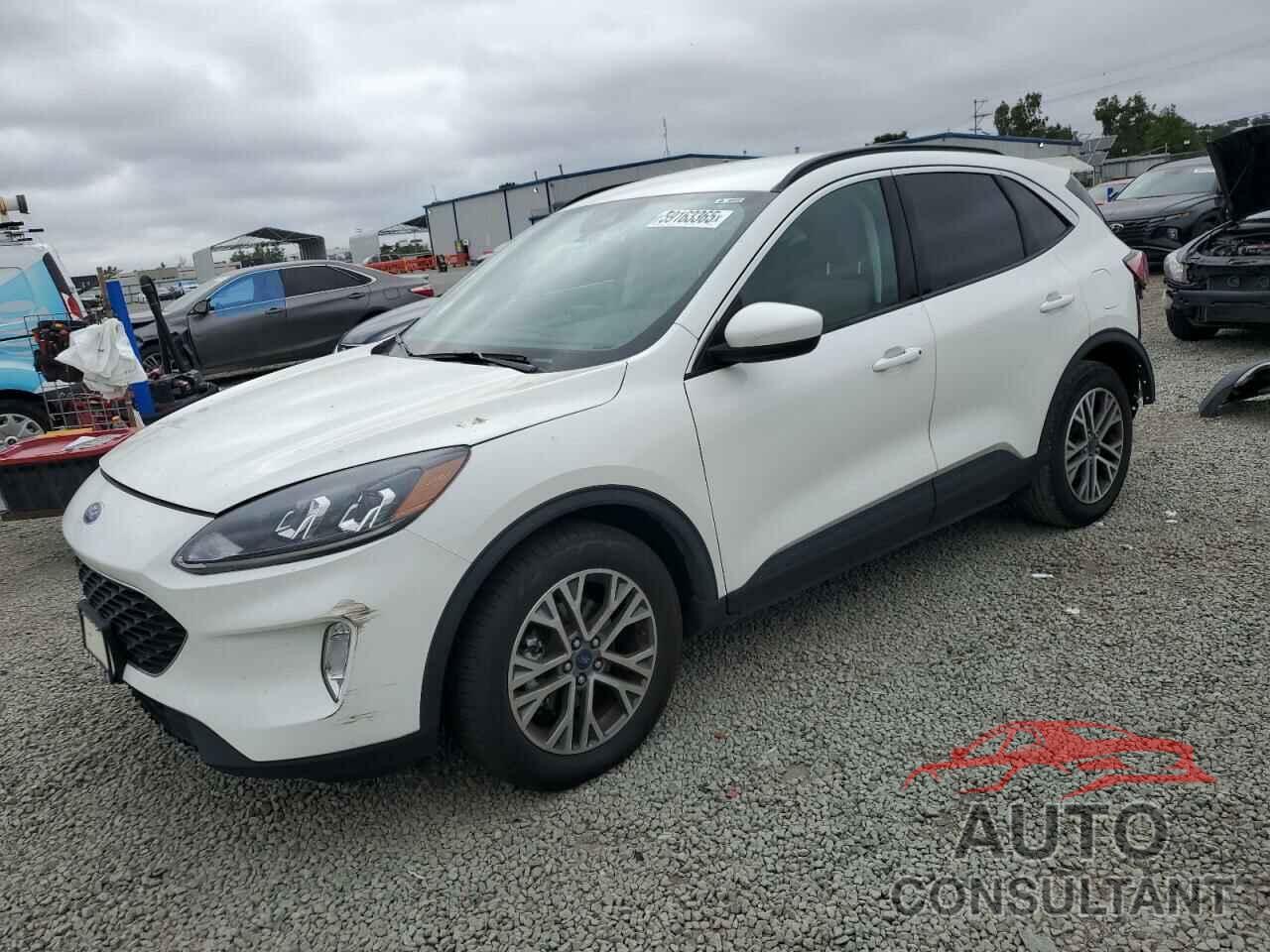 FORD ESCAPE 2022 - 1FMCU0H69NUB82674