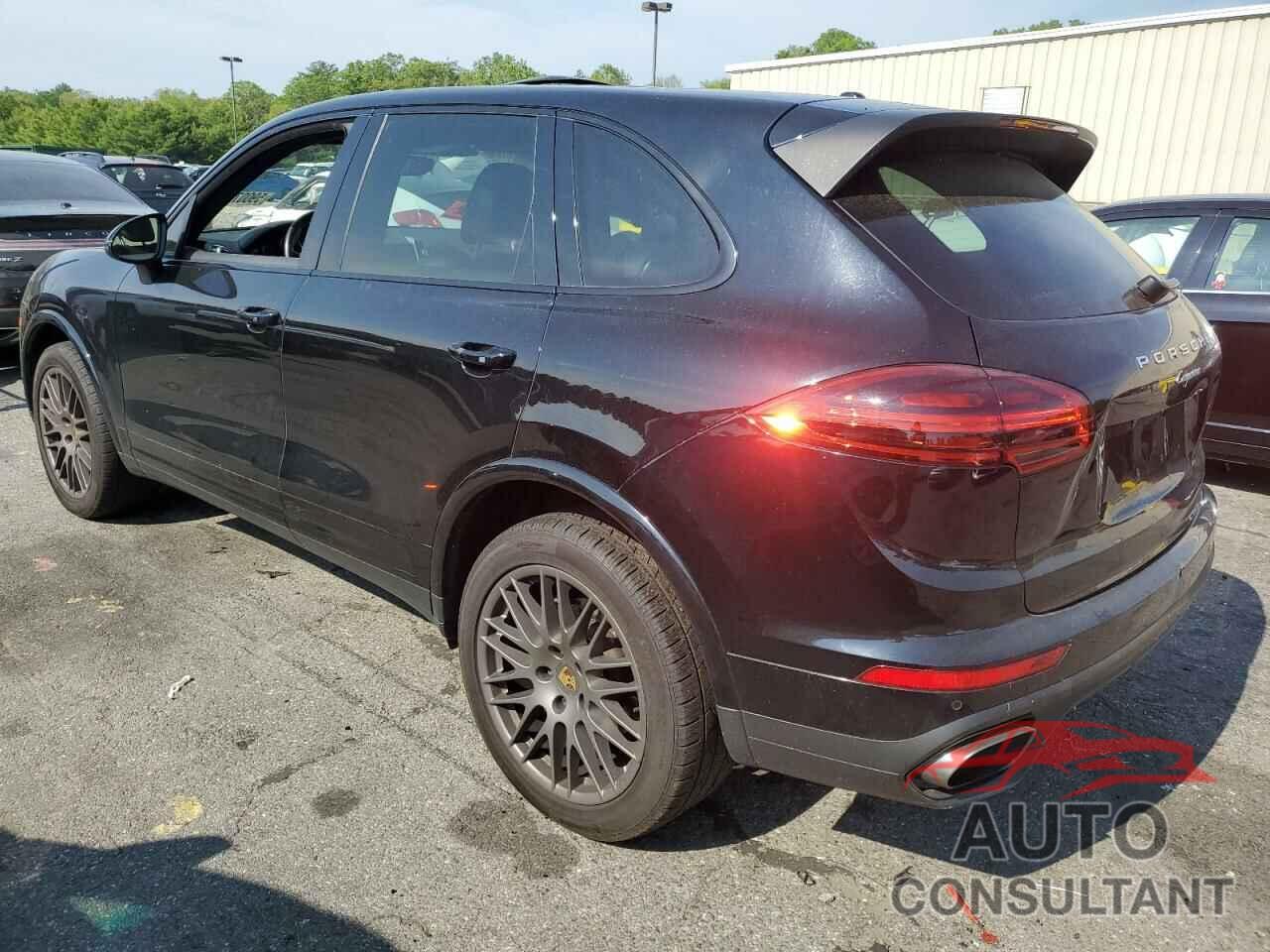 PORSCHE CAYENNE 2018 - WP1AA2A26JKA06824