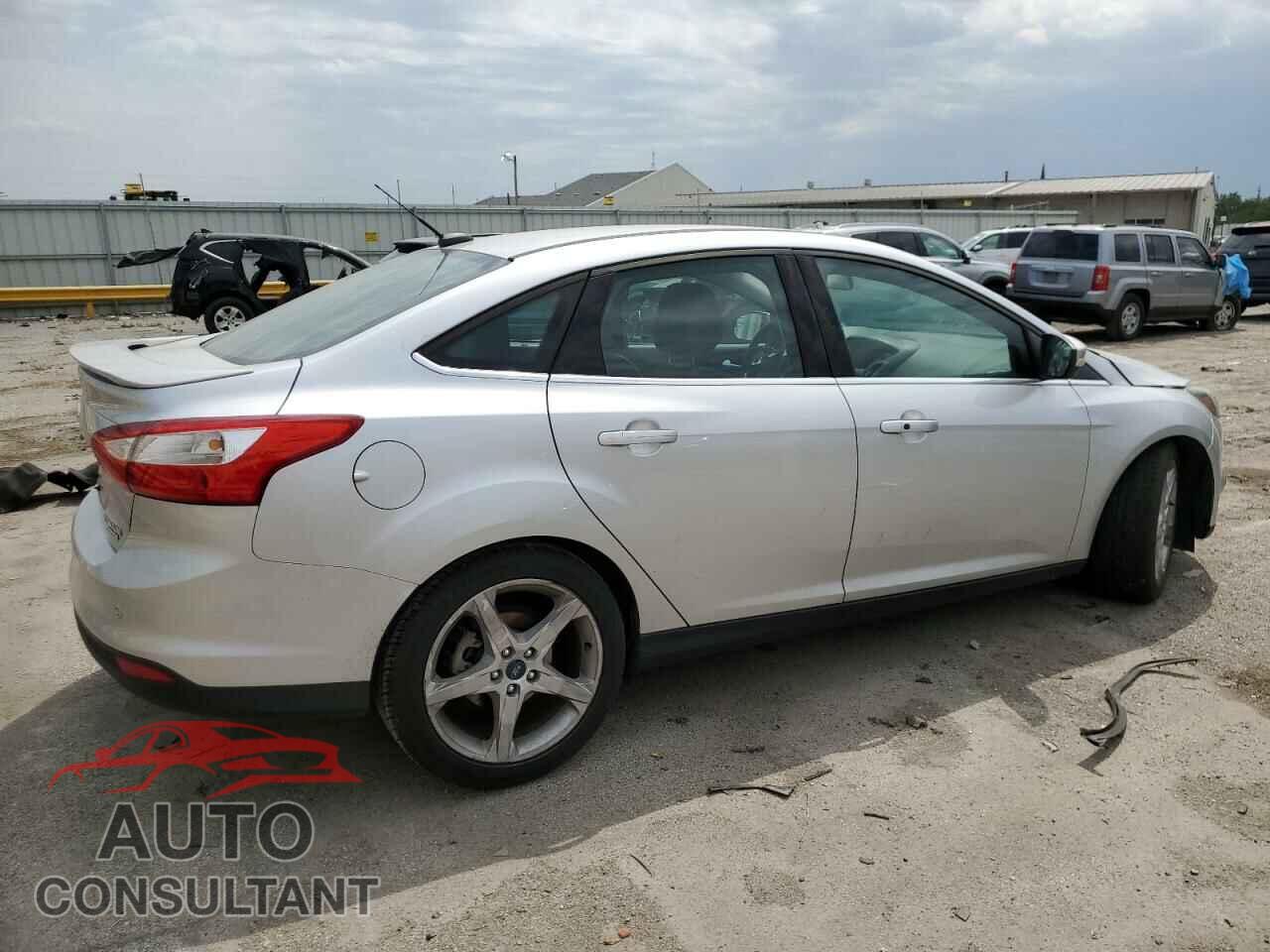 FORD FOCUS 2013 - 1FADP3J29DL219239