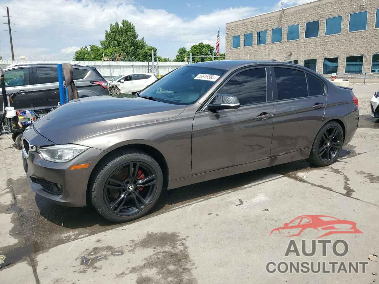 BMW 3 SERIES 2014 - WBA3C3C53EK200375