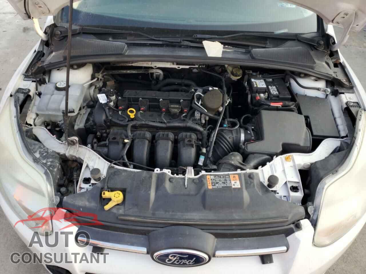 FORD FOCUS 2014 - 1FADP3F24EL146596