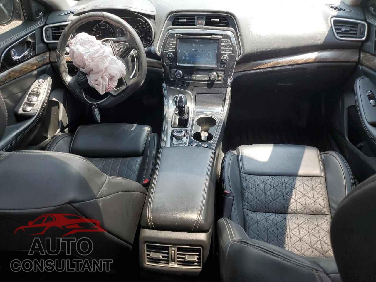 NISSAN MAXIMA 2017 - 1N4AA6AP1HC424738