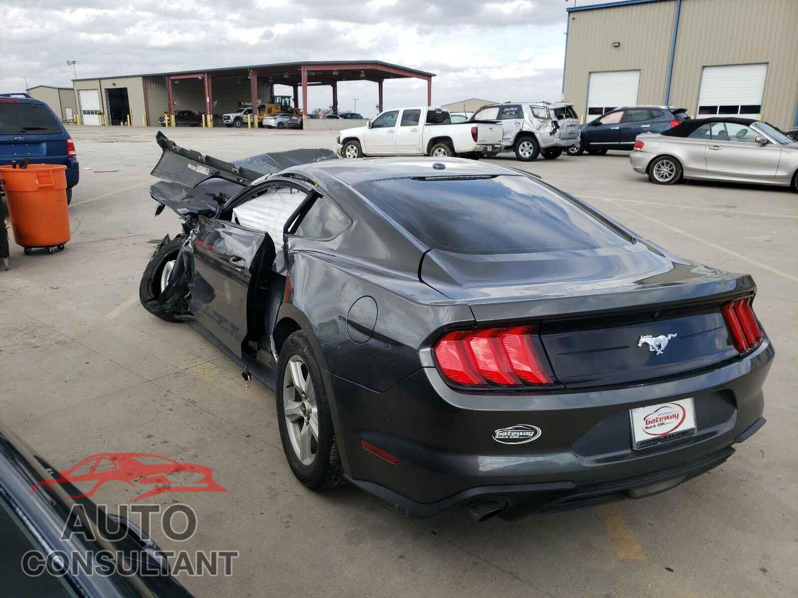 FORD MUSTANG 2019 - 1FA6P8TH5K5133886