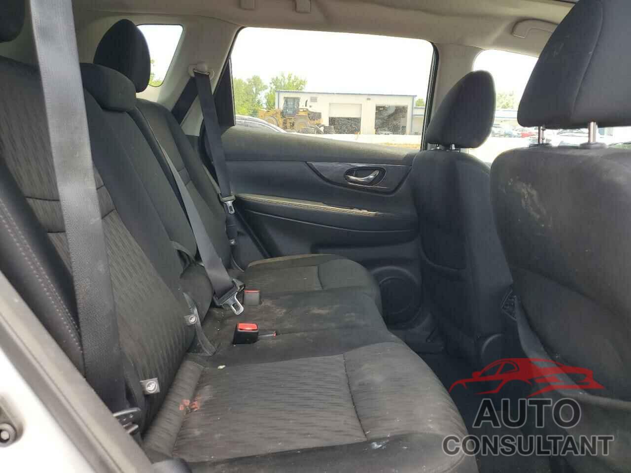 NISSAN ROGUE 2017 - 5N1AT2MT1HC777532