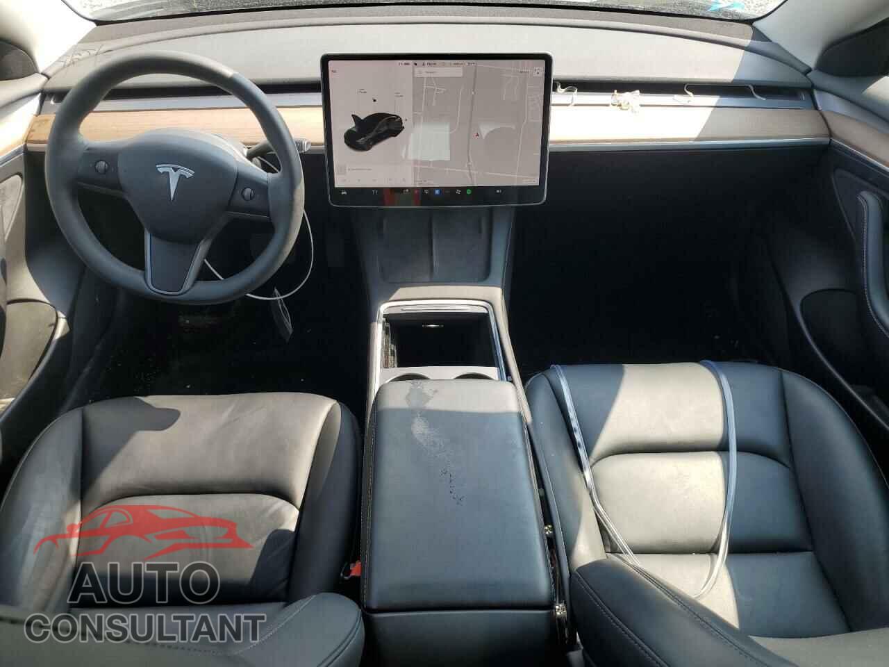 TESLA MODEL 3 2021 - 5YJ3E1EAXMF016820