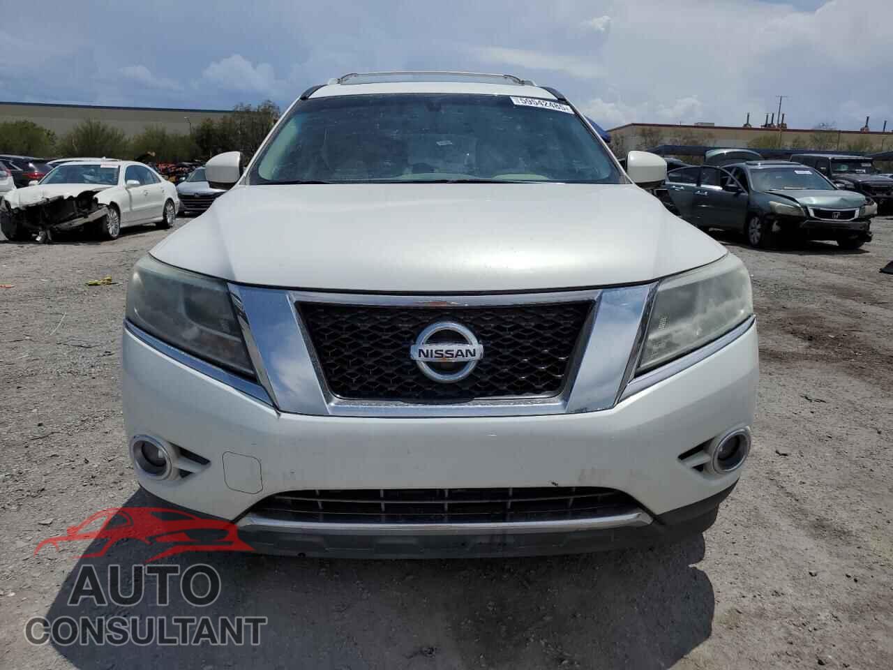 NISSAN PATHFINDER 2014 - 5N1CR2MN2EC635484