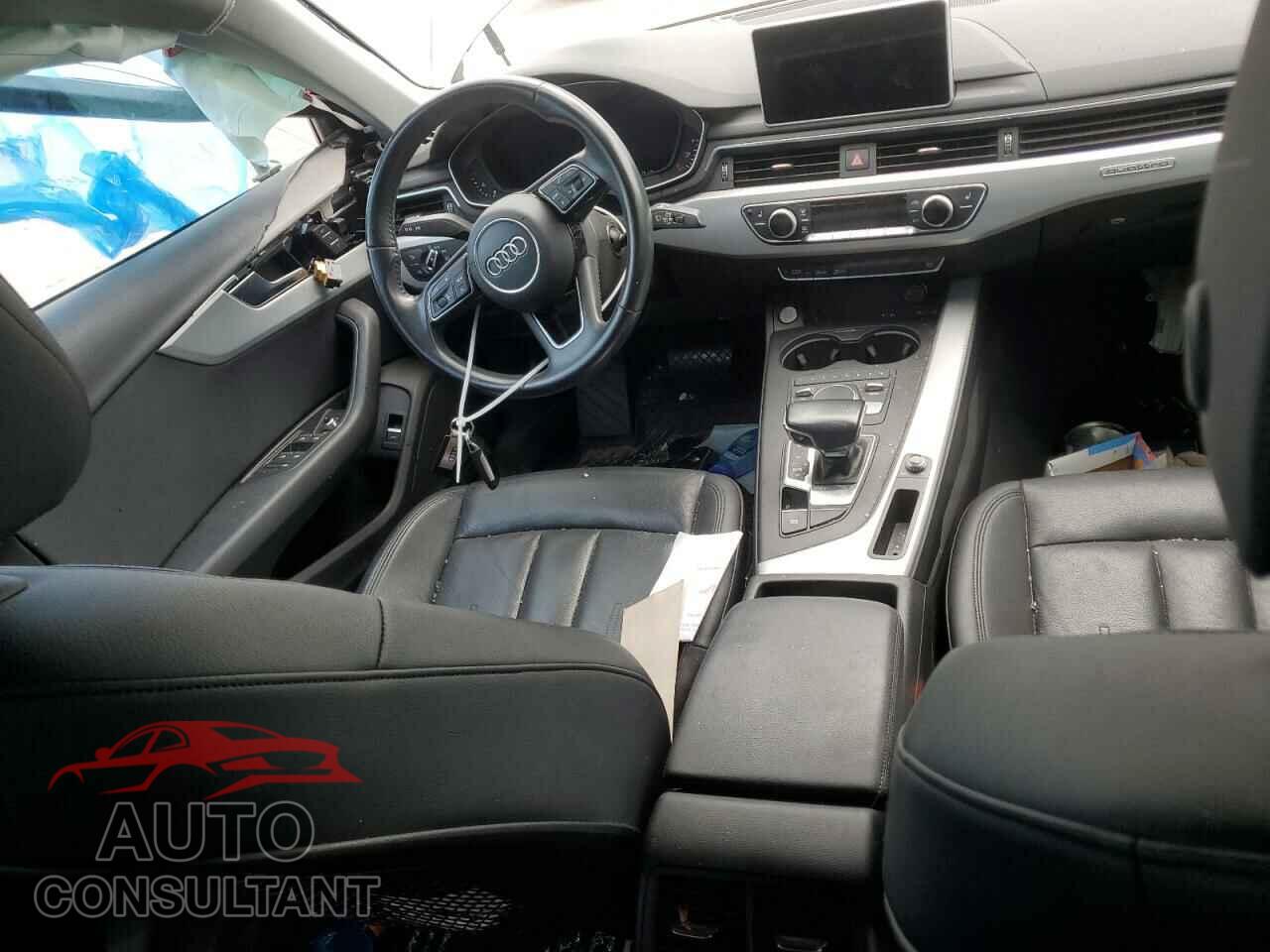AUDI A4 2017 - WAUDNAF48HN047355