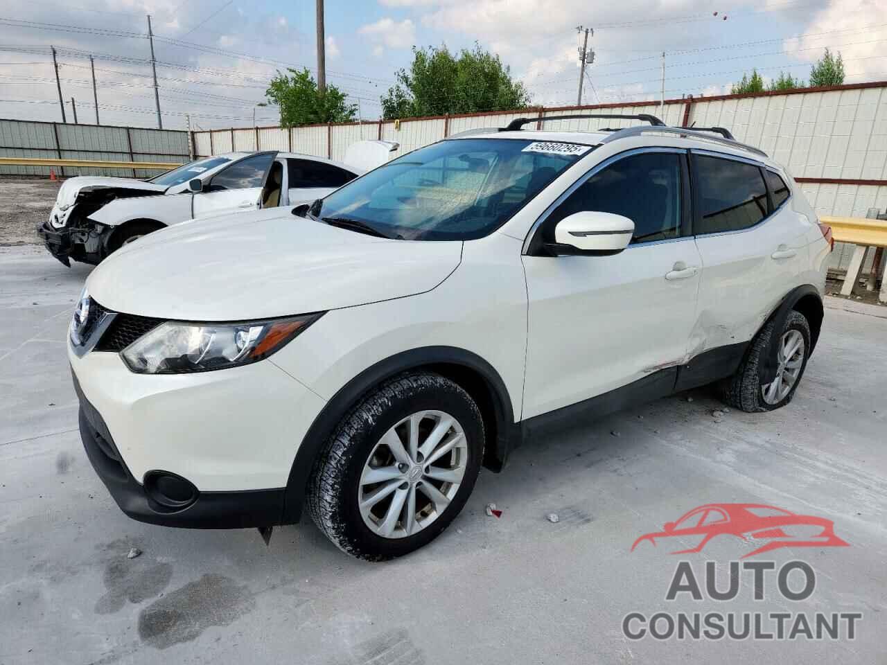 NISSAN ROGUE 2017 - JN1BJ1CRXHW108062