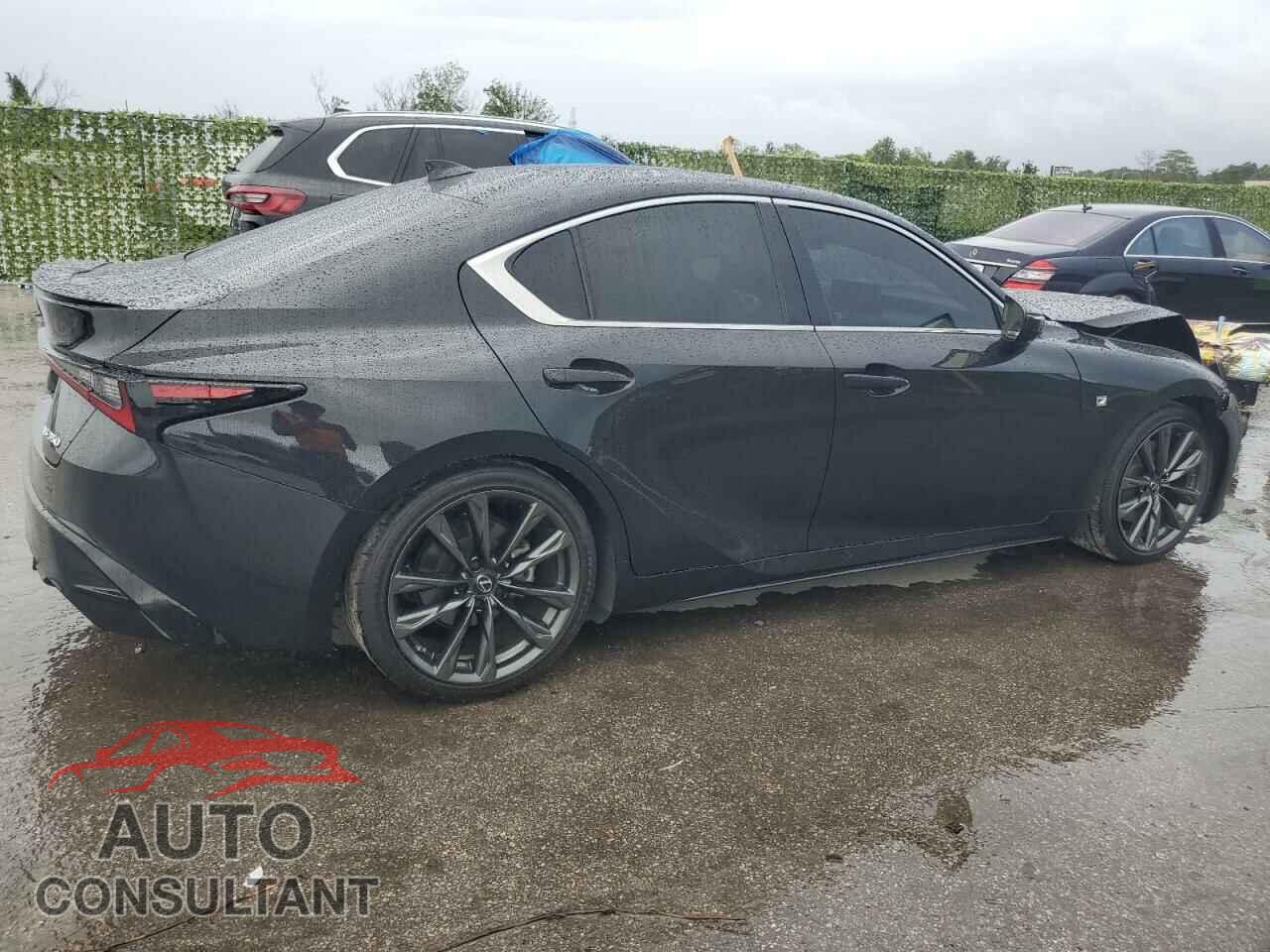 LEXUS IS 2021 - JTHGZ1B20M5042961