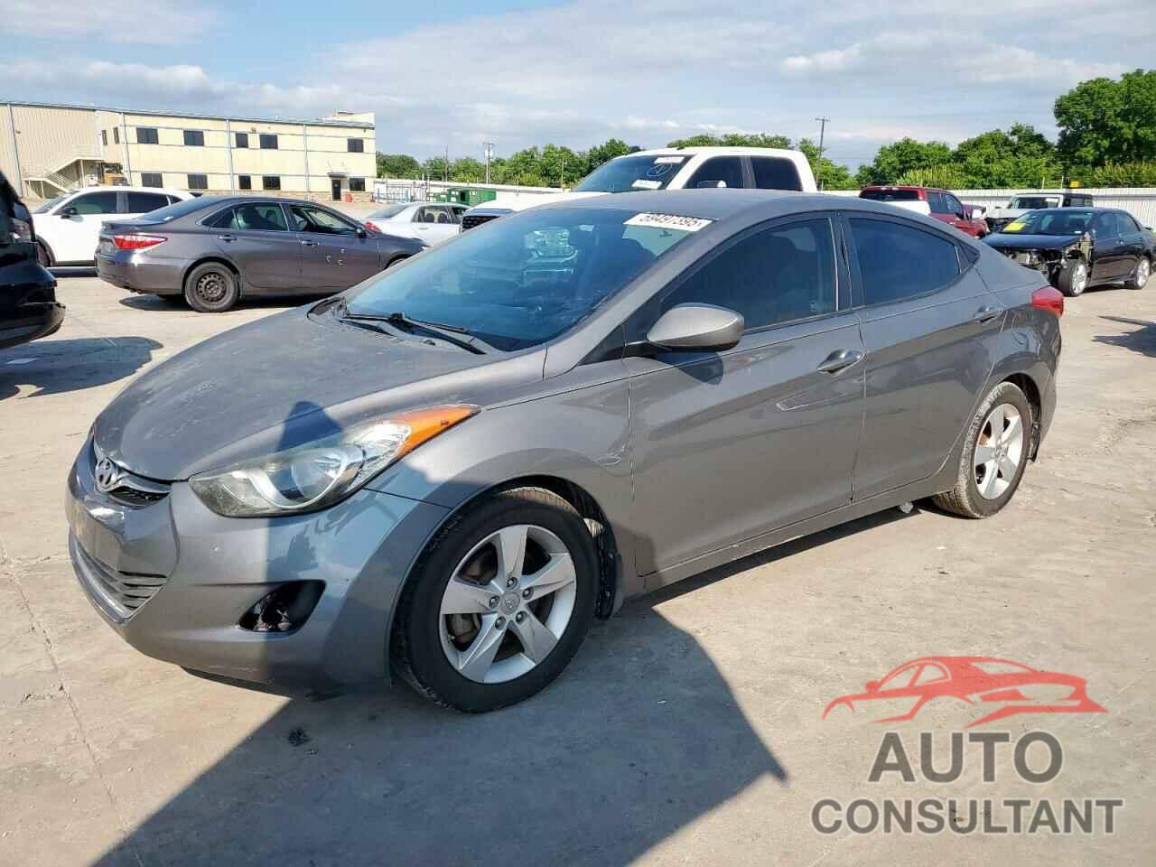HYUNDAI ELANTRA 2013 - 5NPDH4AE1DH263683