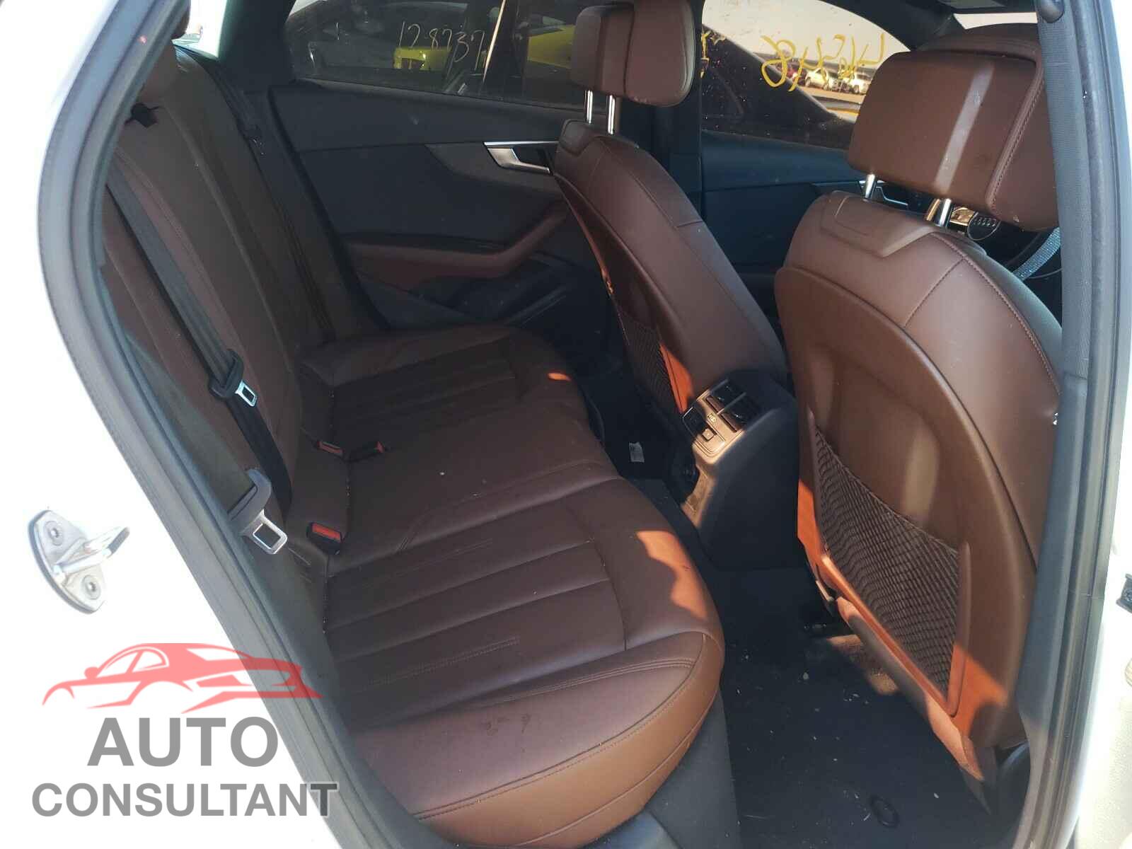 AUDI A4 2018 - WAUKMAF49JA082817