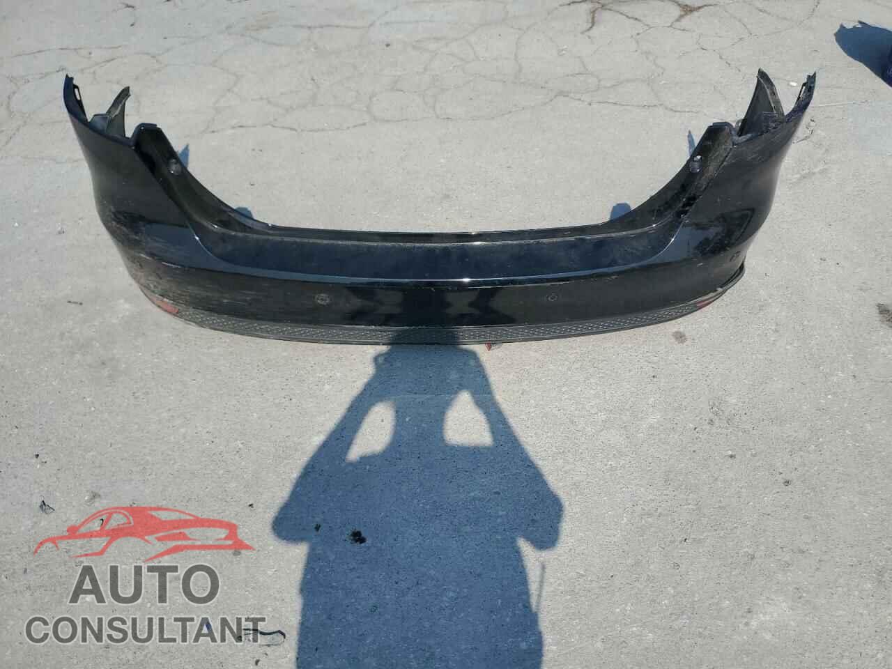FORD FOCUS 2018 - 1FADP3H25JL211348