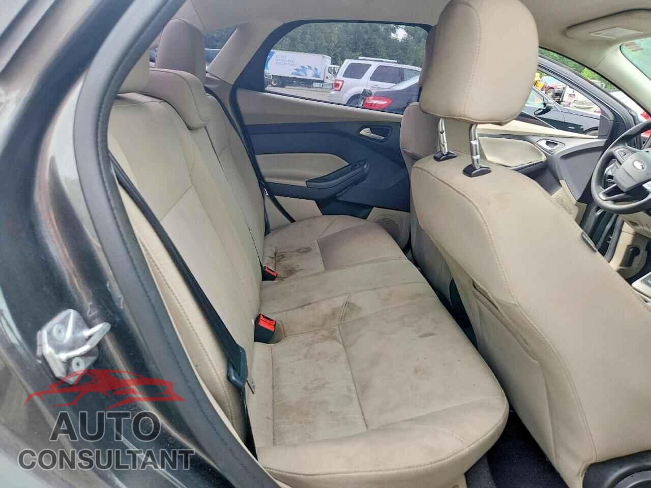 FORD FOCUS 2017 - 1FADP3F2XHL259814