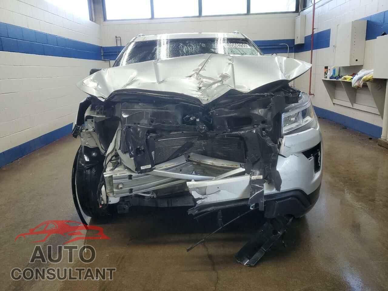FORD EXPLORER 2018 - 1FM5K8D80JGA30893