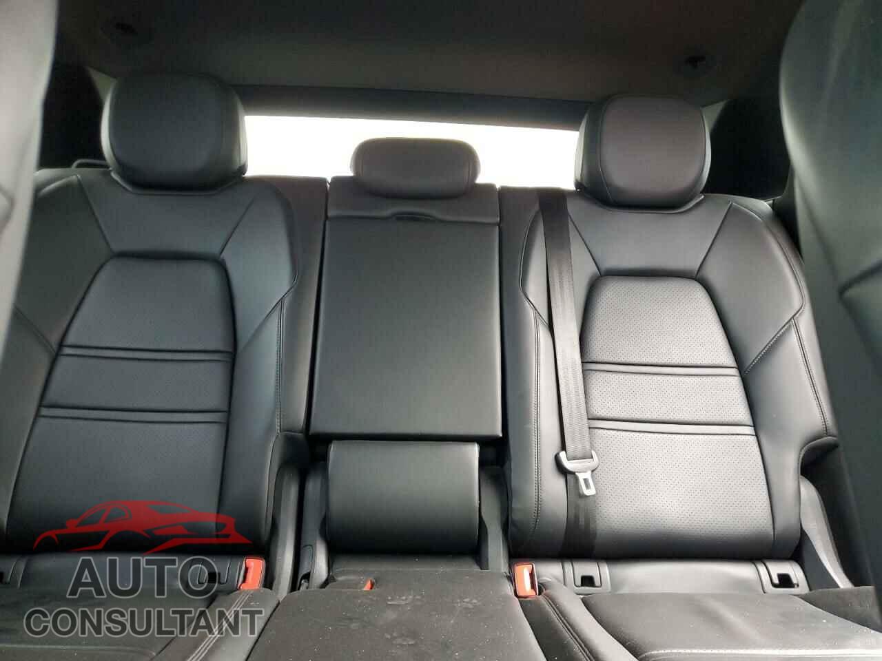 PORSCHE CAYENNE 2019 - WP1AA2AY4KDA01261