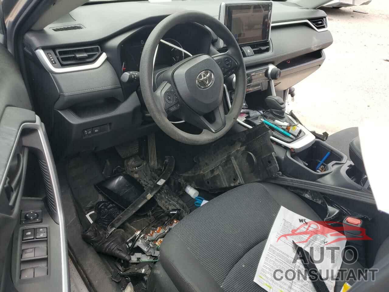 TOYOTA RAV4 2023 - 2T3H1RFV4PW277084
