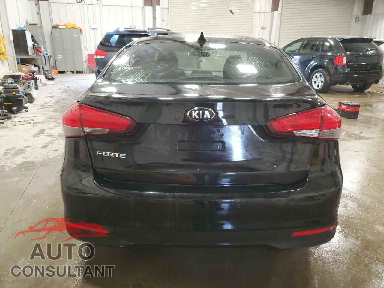 KIA FORTE 2017 - 3KPFK4A79HE045478