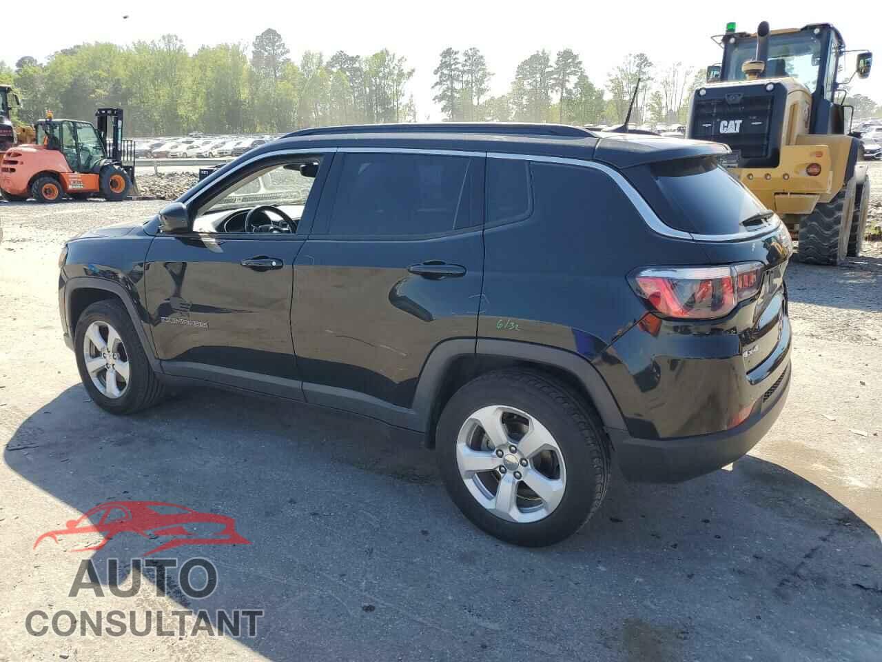 JEEP COMPASS 2018 - 3C4NJDBB8JT417492