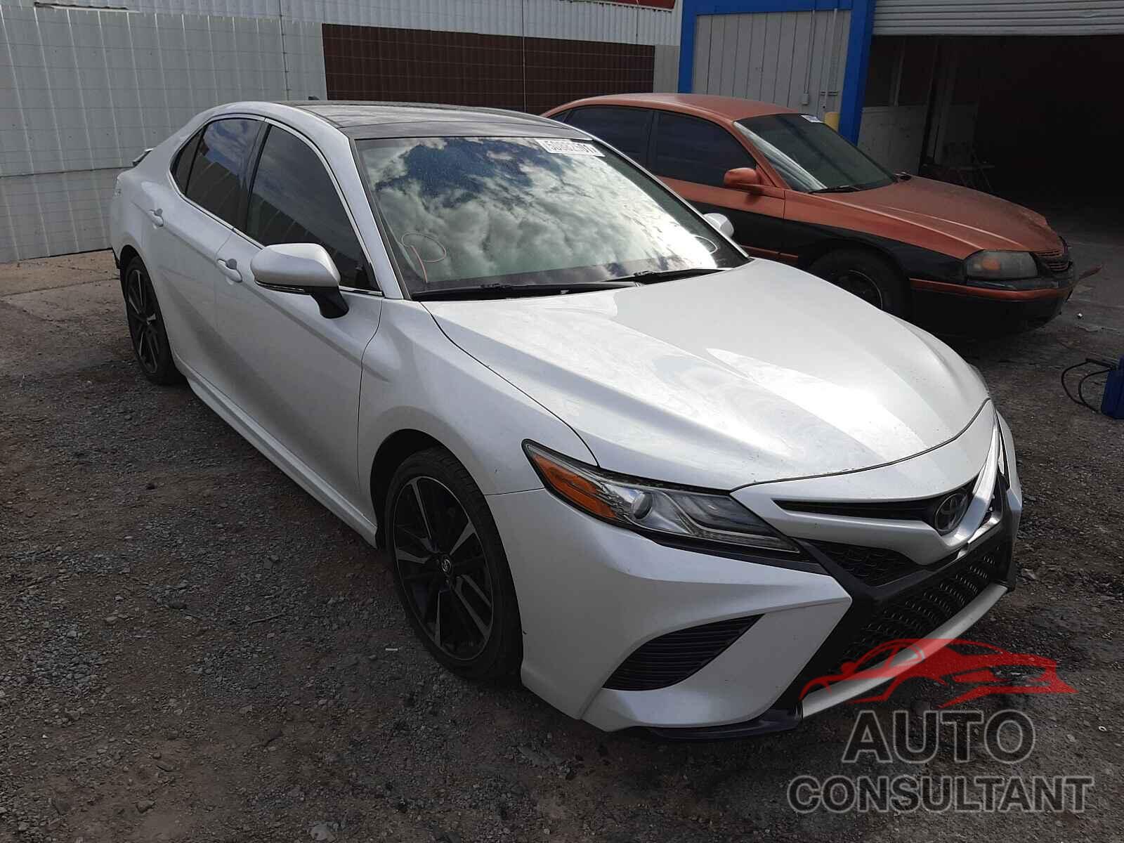 TOYOTA CAMRY 2019 - 4T1B61HK4KU749975