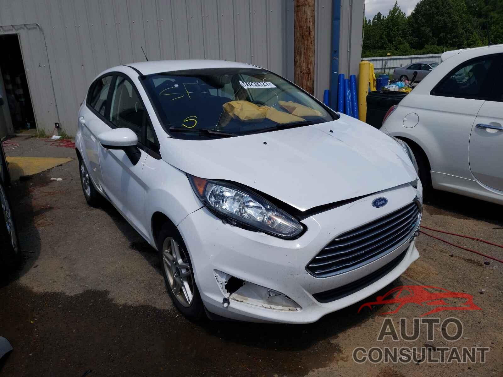FORD FIESTA 2017 - 3FADP4EJ6HM126271