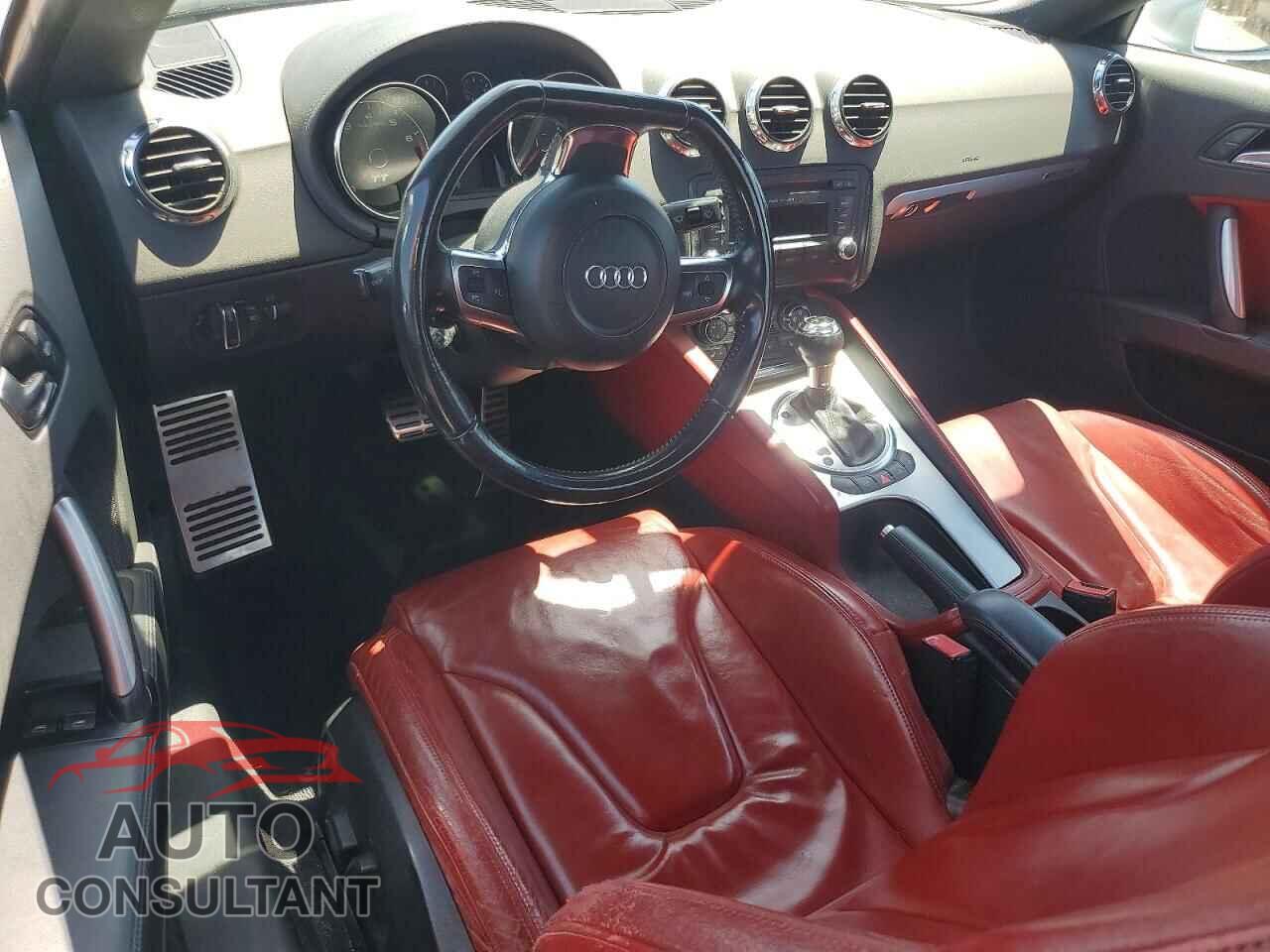 AUDI TT 2010 - TRUFFAFK3A1005248