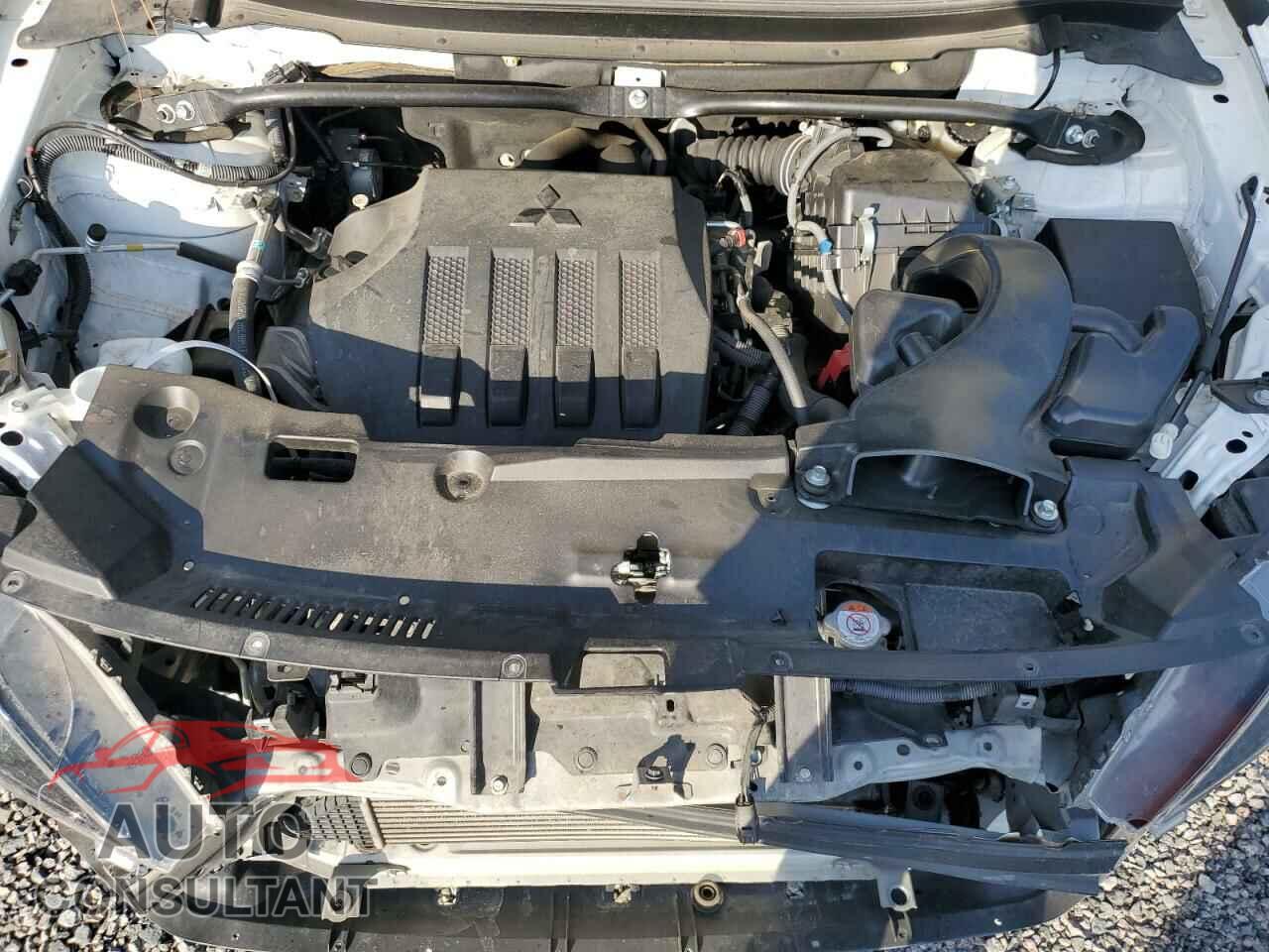 MITSUBISHI ECLIPSE 2018 - JA4AS3AA2JZ066581