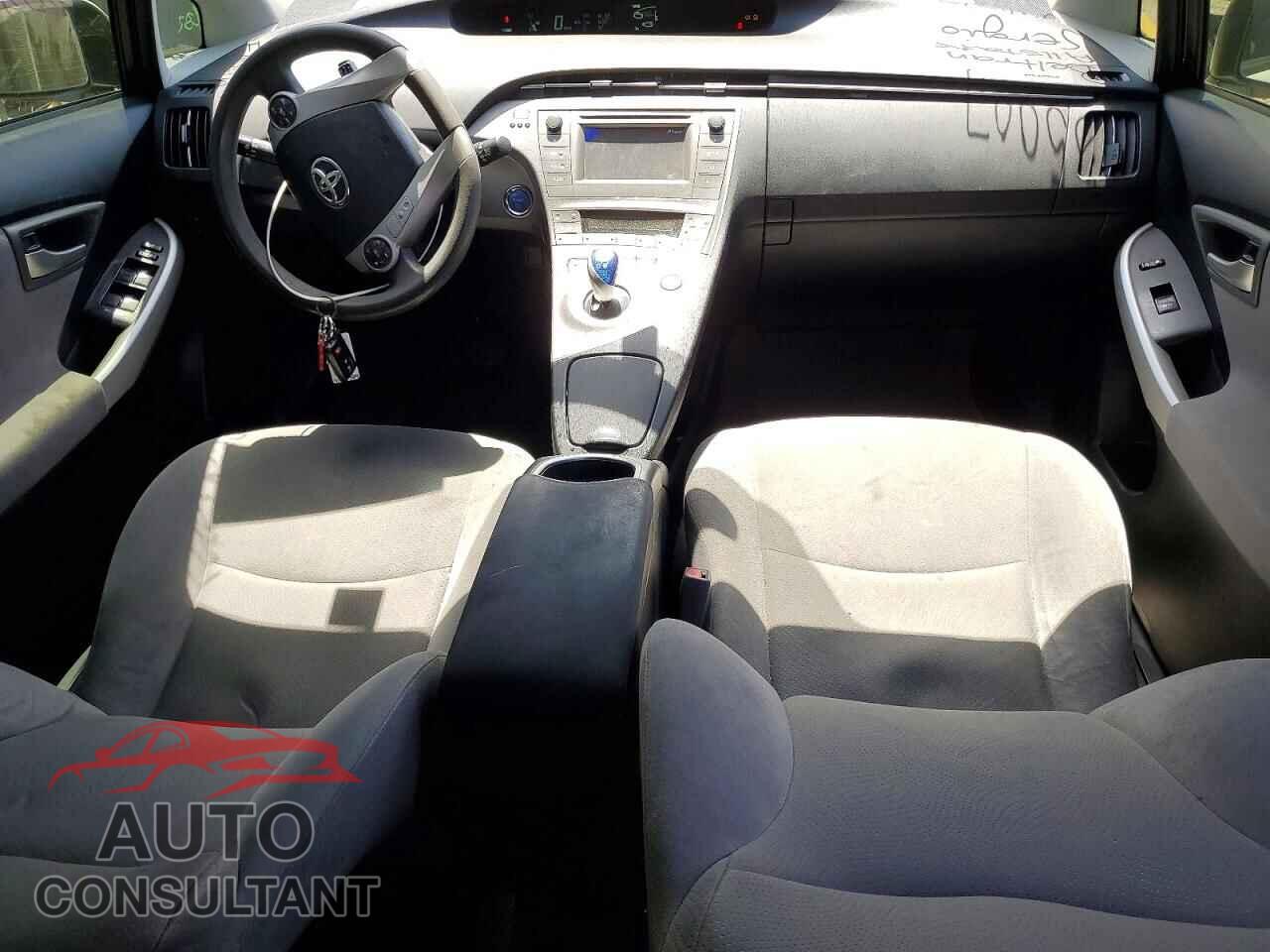 TOYOTA PRIUS 2014 - JTDKN3DU1E1741008