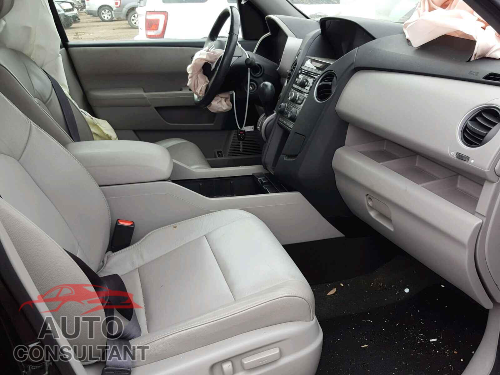 HONDA PILOT EXL 2015 - 5FNYF4H58FB017308