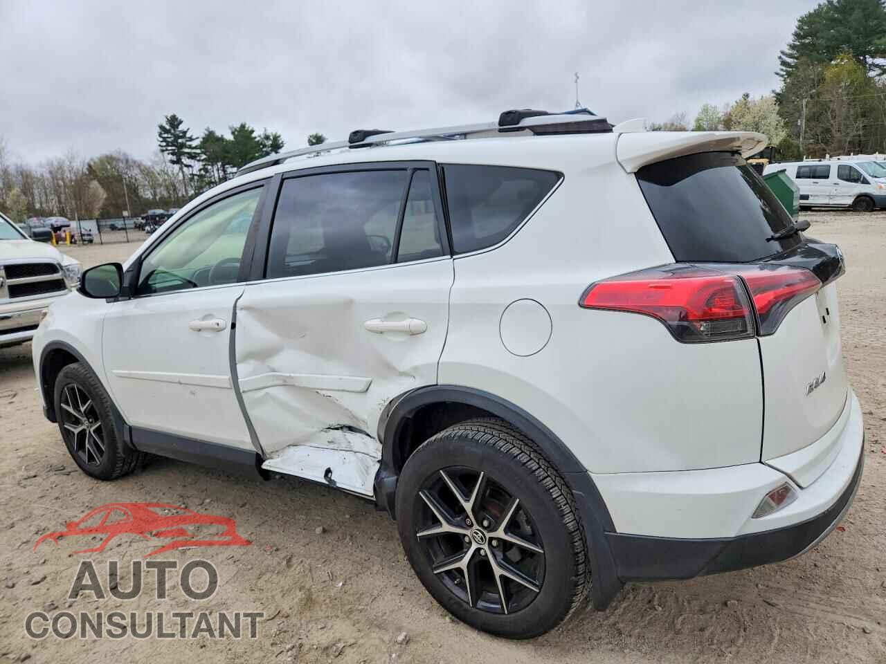 TOYOTA RAV4 2017 - JTMJFREV3HD217221