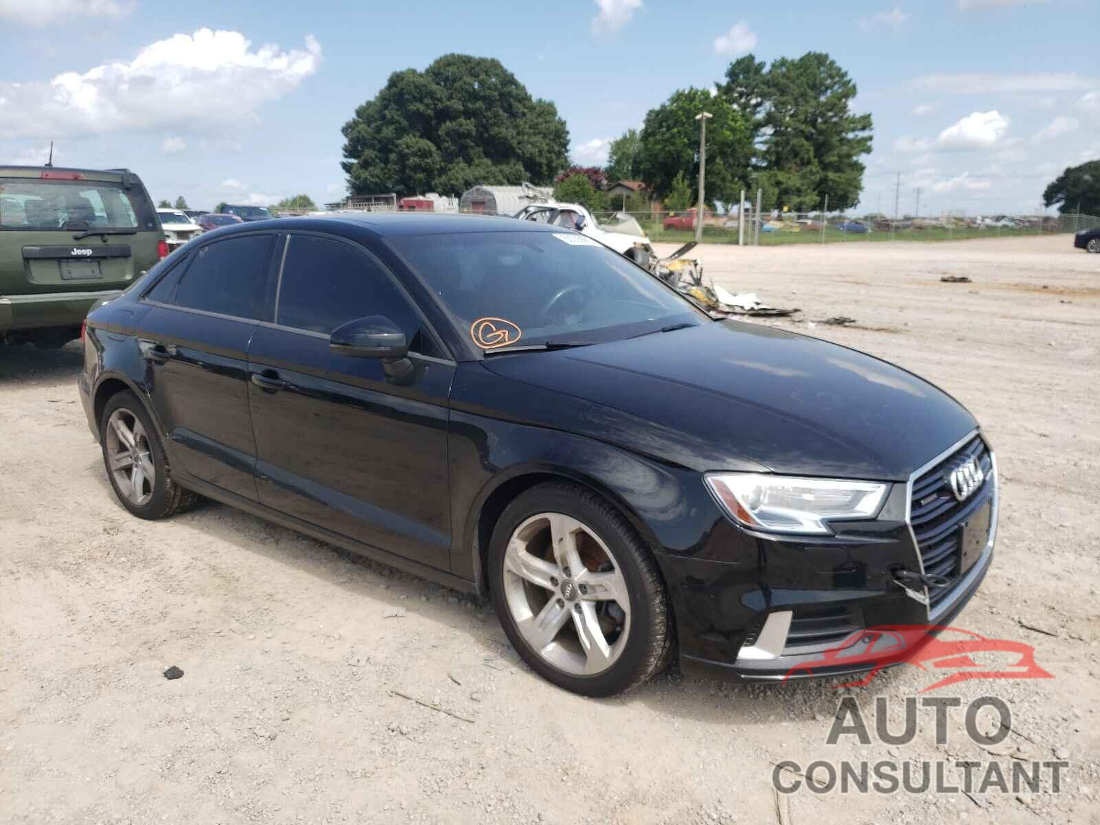 AUDI A3 2017 - WAUB8GFF4H1044561