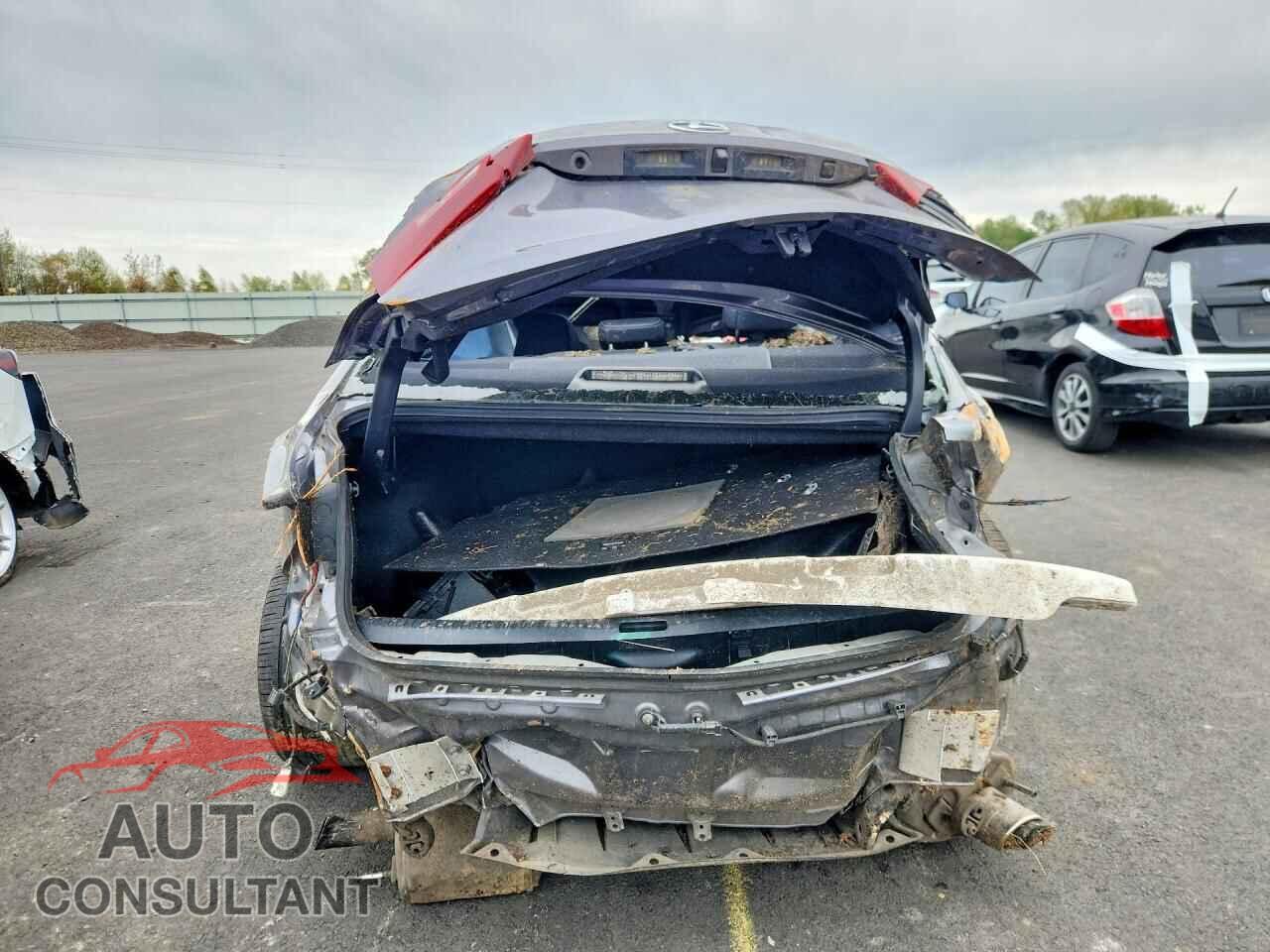 LEXUS IS 2014 - JTHBF1D29E5024055