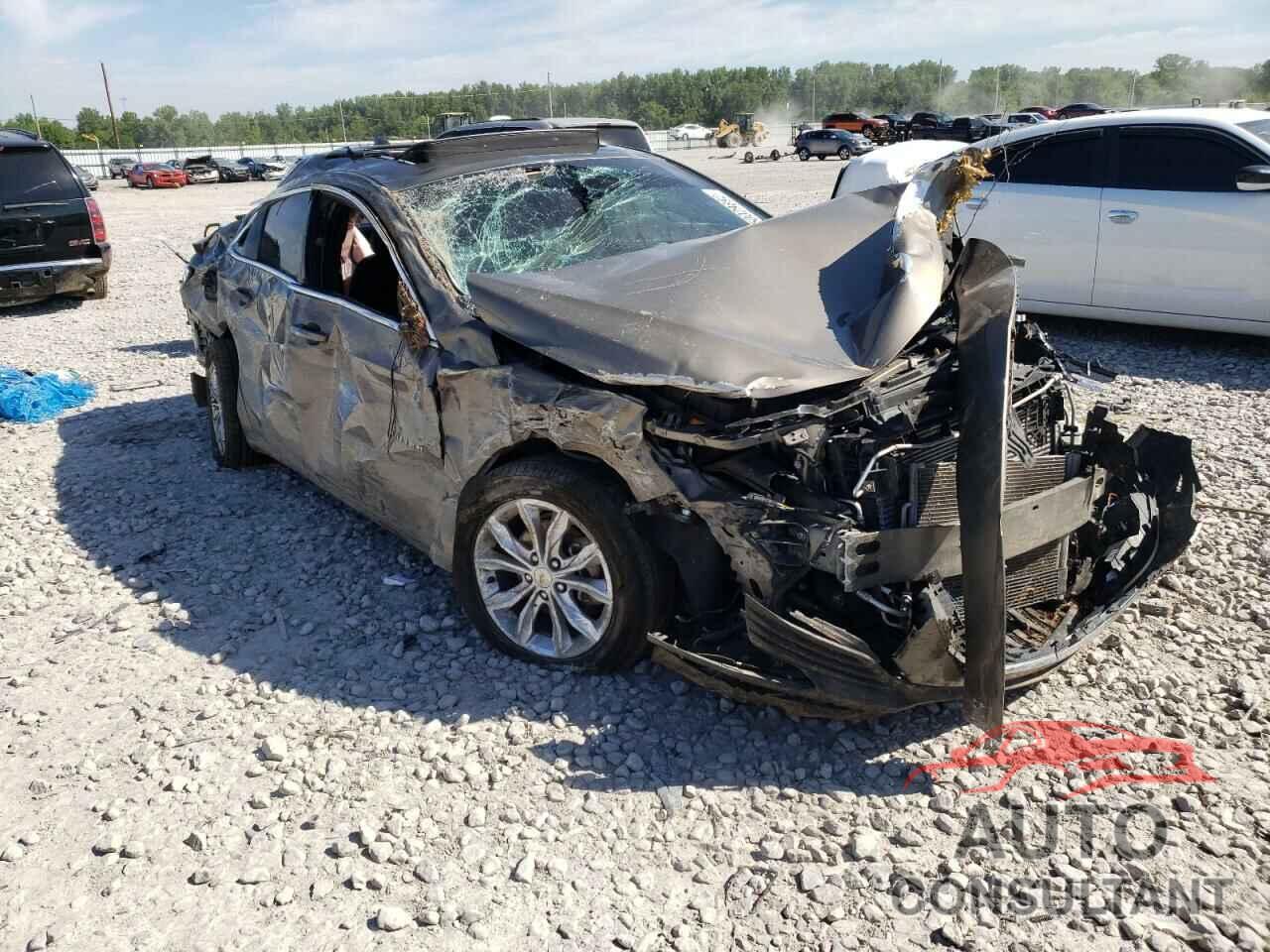CHEVROLET MALIBU 2020 - 1G1ZD5ST2LF037187