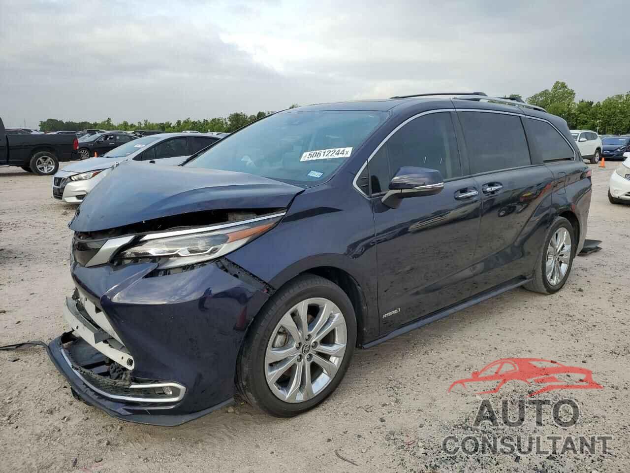 TOYOTA SIENNA 2021 - 5TDERKEC7MS032232