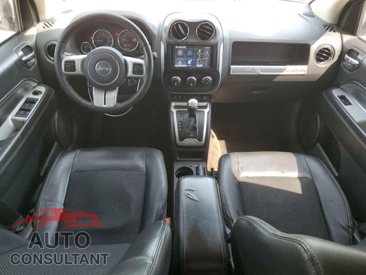 JEEP COMPASS 2017 - 1C4NJCEB8HD182646