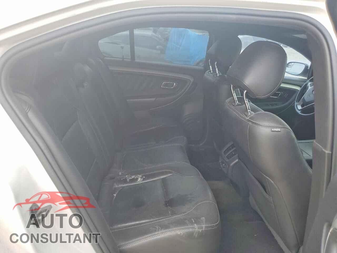 FORD TAURUS 2013 - 1FAHP2E84DG206160
