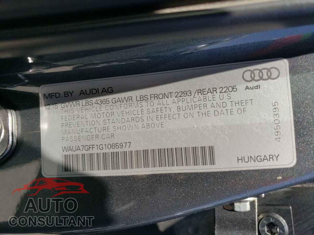 AUDI A3 2016 - WAUA7GFF1G1065977