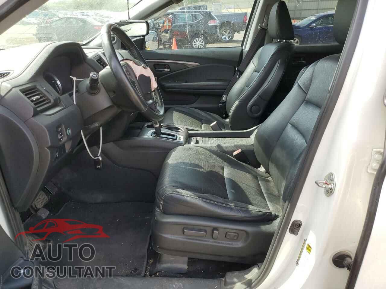 HONDA RIDGELINE 2017 - 5FPYK3F60HB013295